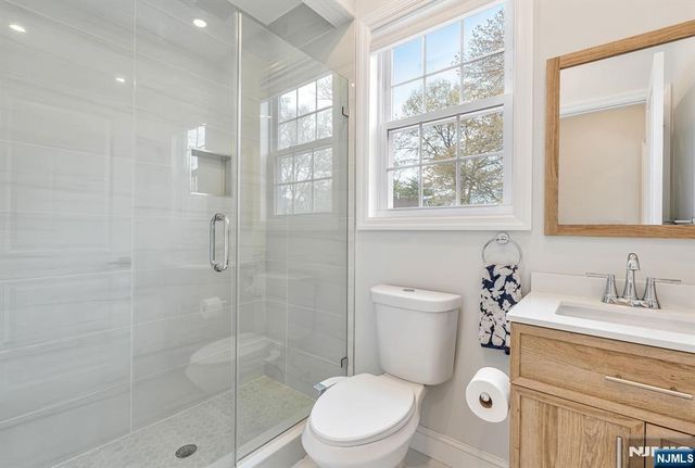 765 Sixth Avenue, River Edge, NJ 07661