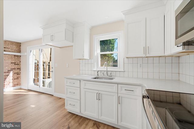 121 PENNBROOK AV, Robesonia, PA 19551