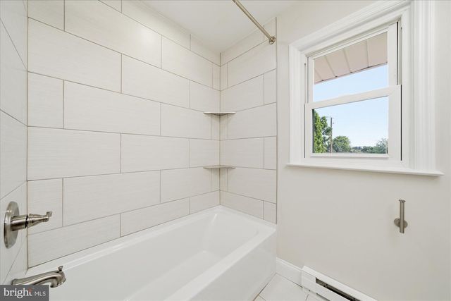 121 PENNBROOK AV, Robesonia, PA 19551