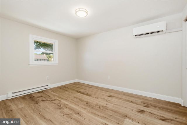121 PENNBROOK AV, Robesonia, PA 19551