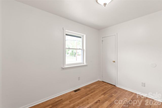 548 Drury Drive, Charlotte, NC 28206