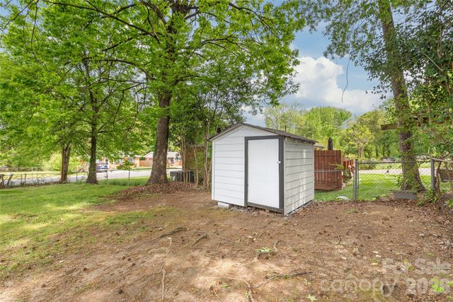 548 Drury Drive, Charlotte, NC 28206