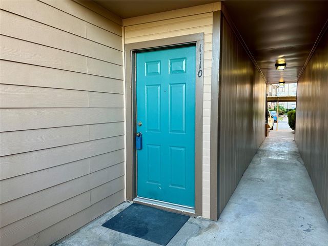 2121 Hepburn Street 1110, Houston, TX 77054