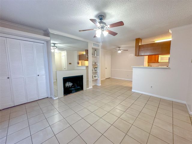 2121 Hepburn Street 1110, Houston, TX 77054