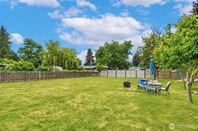1905 Thurston Avenue NE, Olympia, WA 98506