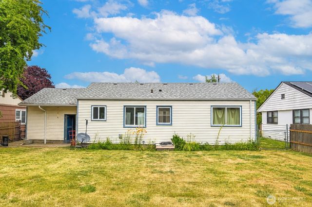 1905 Thurston Avenue NE, Olympia, WA 98506
