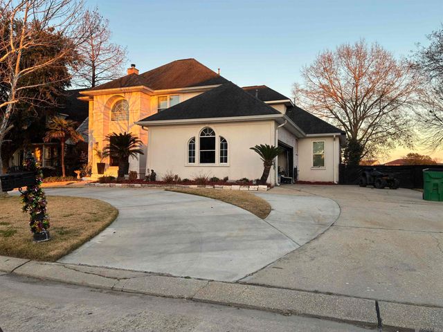 10 Mission Hills Dr, Slidell, LA 70458