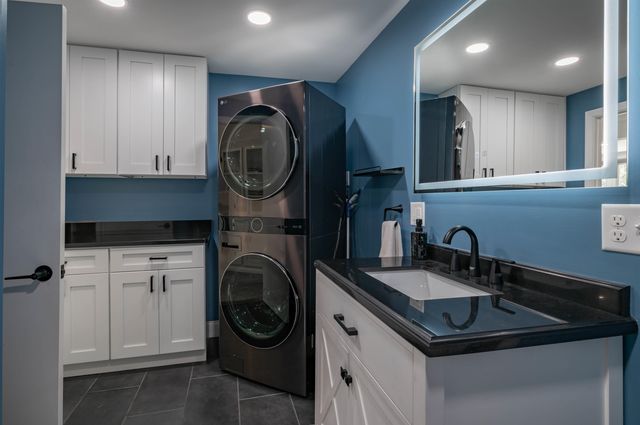 300 Lancaster Hill Road, Tilton, NH 03276