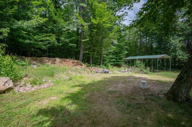 300 Lancaster Hill Road, Tilton, NH 03276