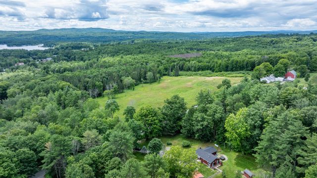 300 Lancaster Hill Road, Tilton, NH 03276