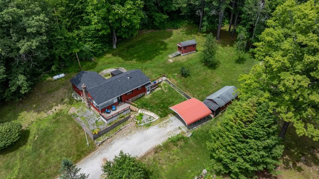 300 Lancaster Hill Road, Tilton, NH 03276