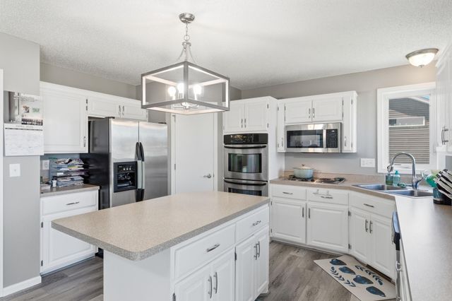 7554 Ohland Avenue NE, Elk River, MN 55330