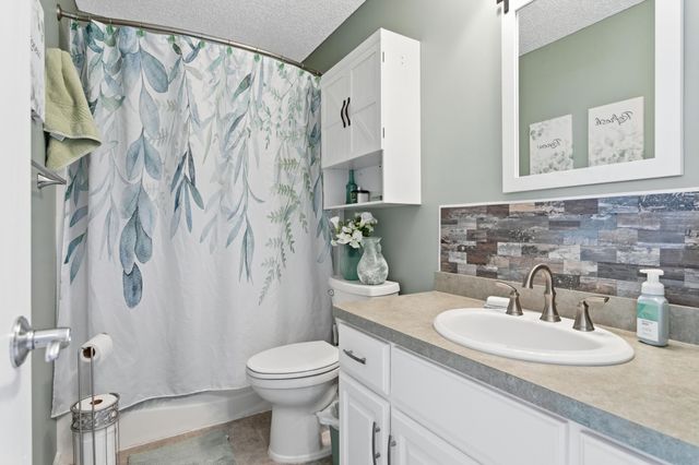7554 Ohland Avenue NE, Elk River, MN 55330