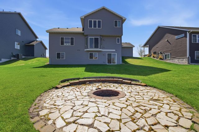 7554 Ohland Avenue NE, Elk River, MN 55330