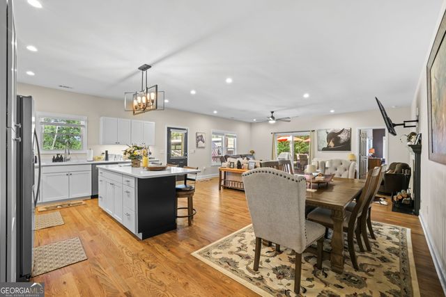 613 Abby Lane, Clayton, GA 30525
