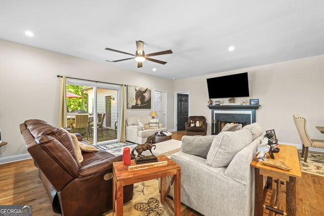 613 Abby Lane, Clayton, GA 30525