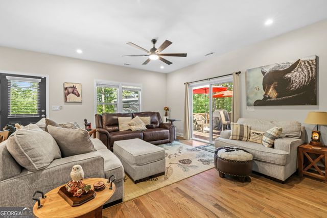 613 Abby Lane, Clayton, GA 30525