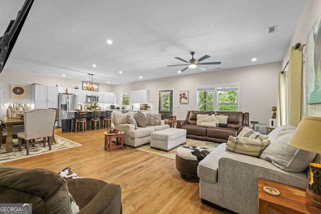 613 Abby Lane, Clayton, GA 30525