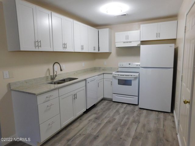 144 Village Court, Havelock, NC 28532