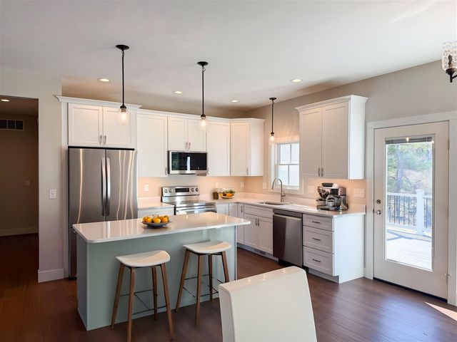 103 Diamond Point Lane, New Buffalo, MI 49117