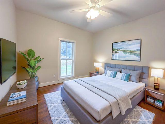 103 Diamond Point Lane, New Buffalo, MI 49117