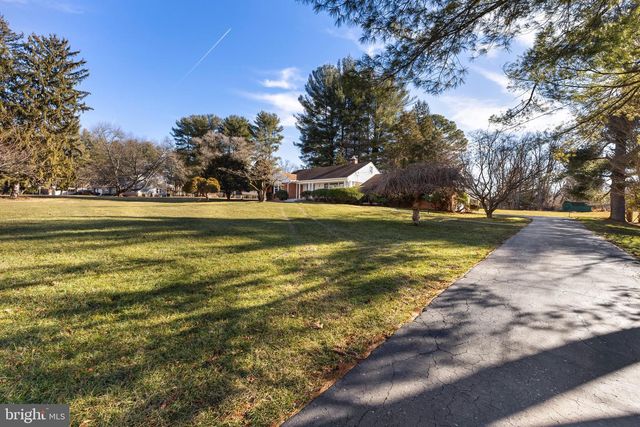 412 VIERLING DR, Silver Spring, MD 20904