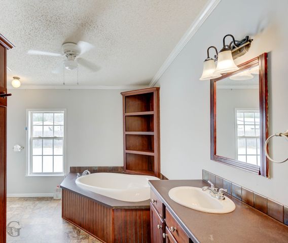 403 Goldeneye Drive, Princeton, LA 71067