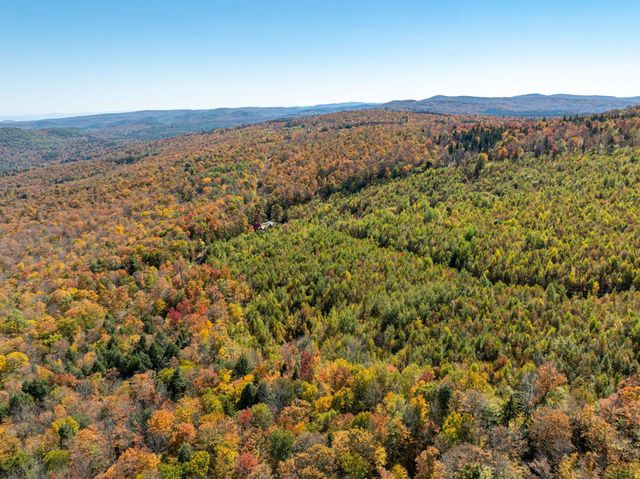 60 Higley Hill, Dover, VT 05341