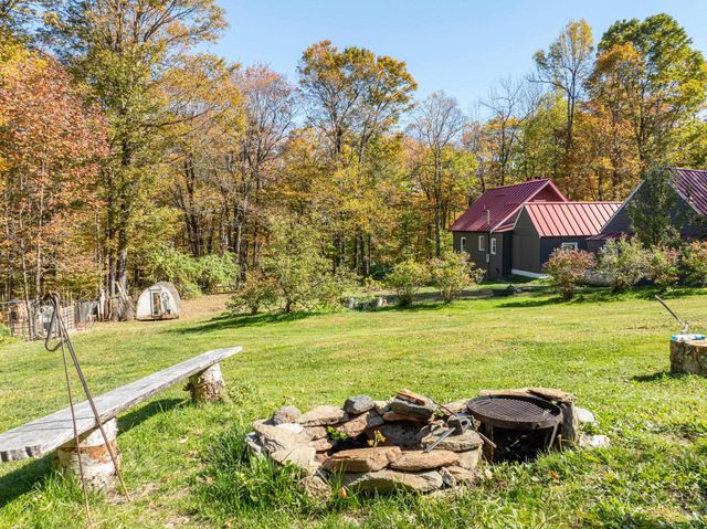 60 Higley Hill, Dover, VT 05341
