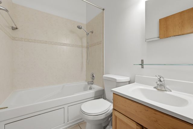 4938 S Drexel Boulevard 210, Chicago, IL 60615