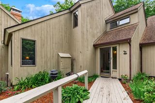 33 Niblick Lane # 33, Grantham, NH 03753