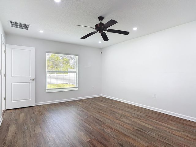 1312 Peach Creek Drive, Osteen, FL 32764