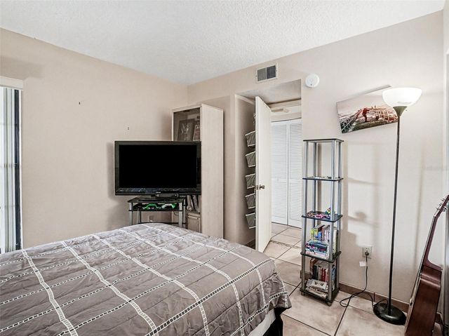 1052 LOTUS COVE COURT 733, Altamonte Springs, FL 32714