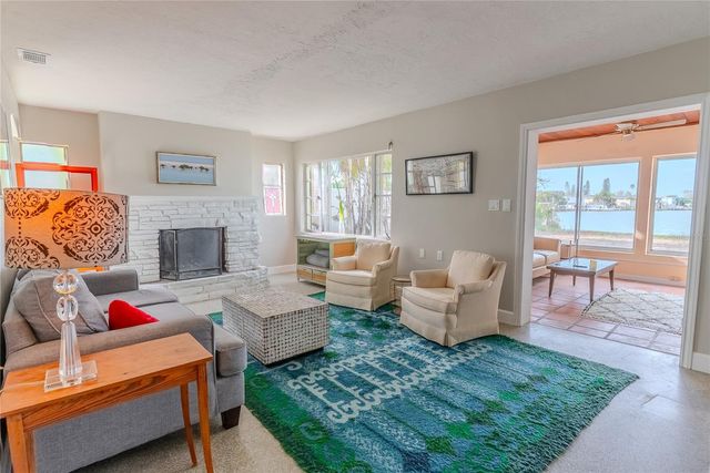 412 20TH AVENUE, Indian Rocks Beach, FL 33785