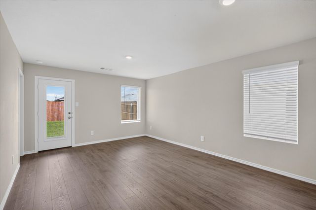 1817 Teton River Drive, Blue Ridge, TX 75424