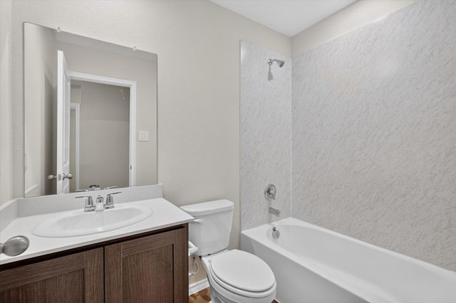 1817 Teton River Drive, Blue Ridge, TX 75424