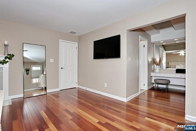 607 Glasmere Road, Mahwah, NJ 07430