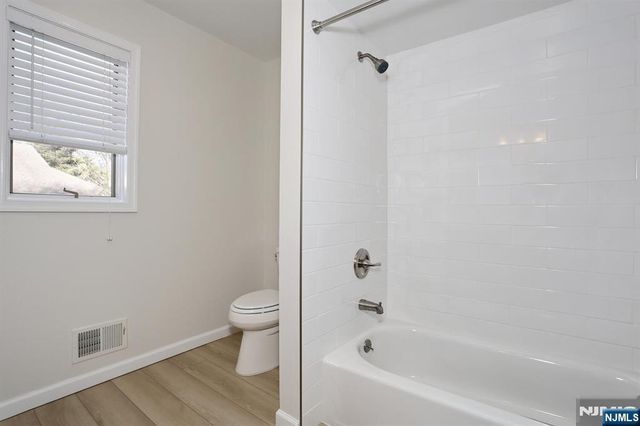 607 Glasmere Road, Mahwah, NJ 07430