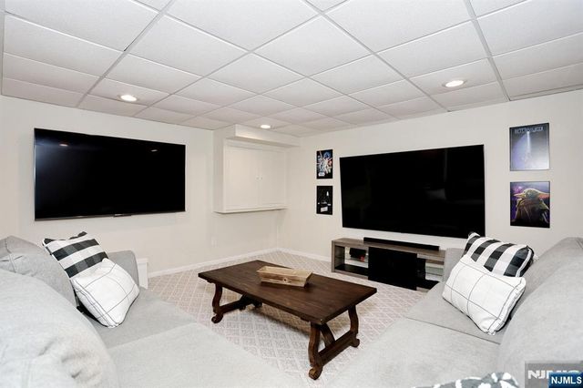 607 Glasmere Road, Mahwah, NJ 07430