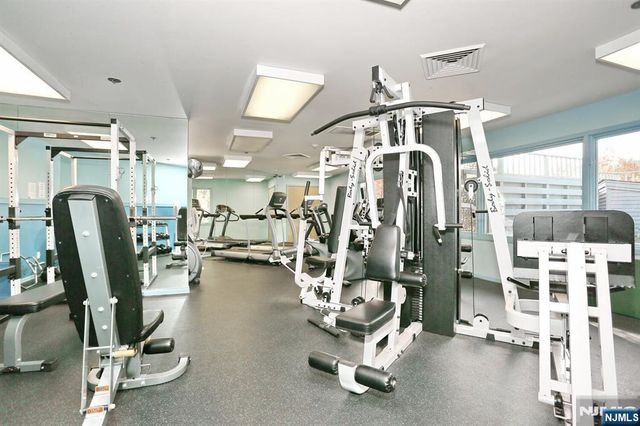 607 Glasmere Road, Mahwah, NJ 07430