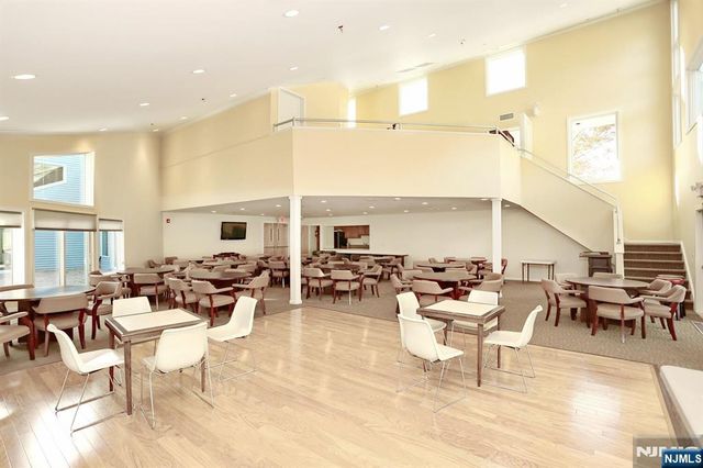 607 Glasmere Road, Mahwah, NJ 07430