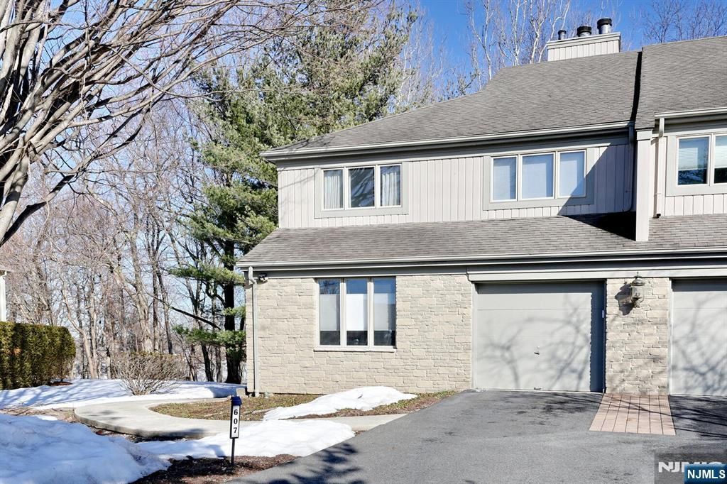 607 Glasmere Road, Mahwah, NJ 07430