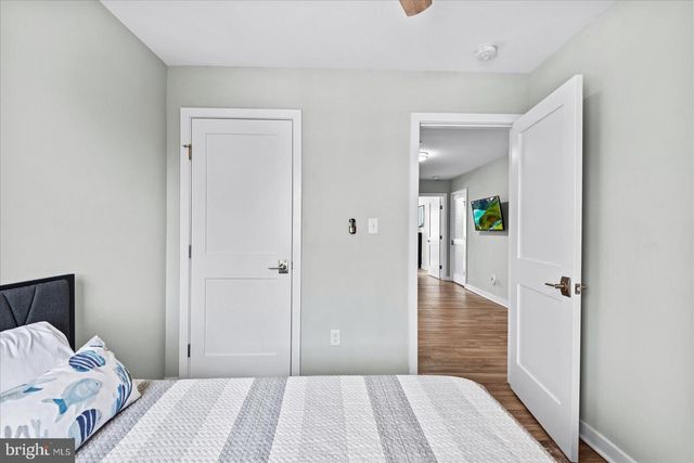 300 DOUGLAS AVE, Colonial Beach, VA 22443