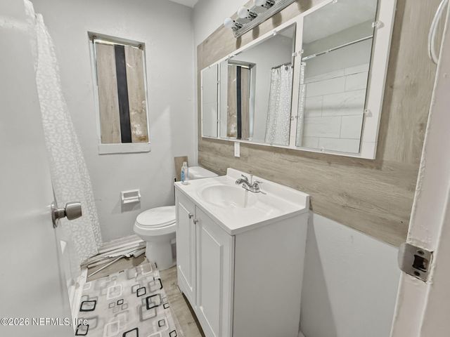 5925 OAKLANE Drive, Jacksonville, FL 32244