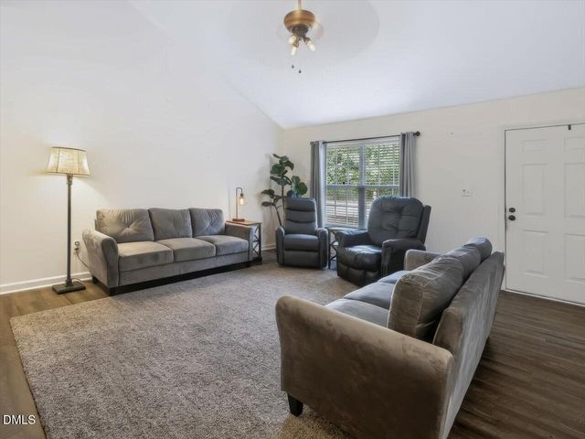 128 Blairwood Drive, Fuquay Varina, NC 27526