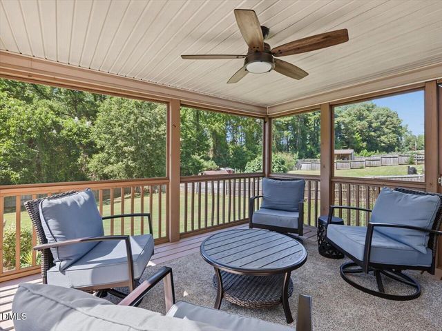 128 Blairwood Drive, Fuquay Varina, NC 27526