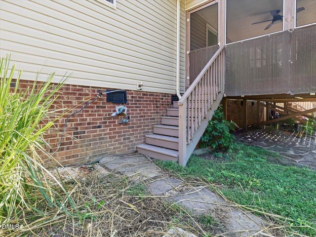 128 Blairwood Drive, Fuquay Varina, NC 27526