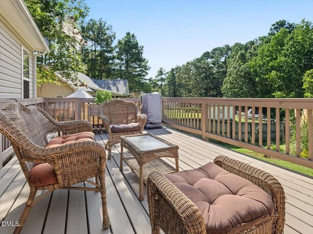 128 Blairwood Drive, Fuquay Varina, NC 27526