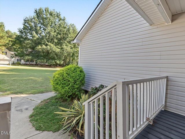 128 Blairwood Drive, Fuquay Varina, NC 27526