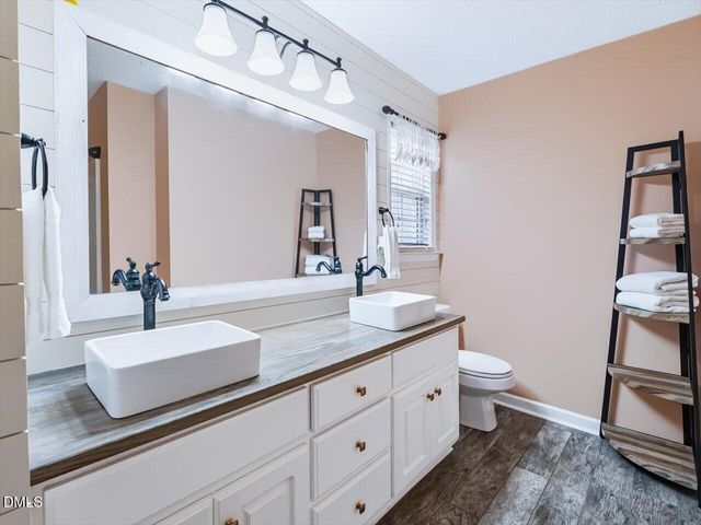 128 Blairwood Drive, Fuquay Varina, NC 27526